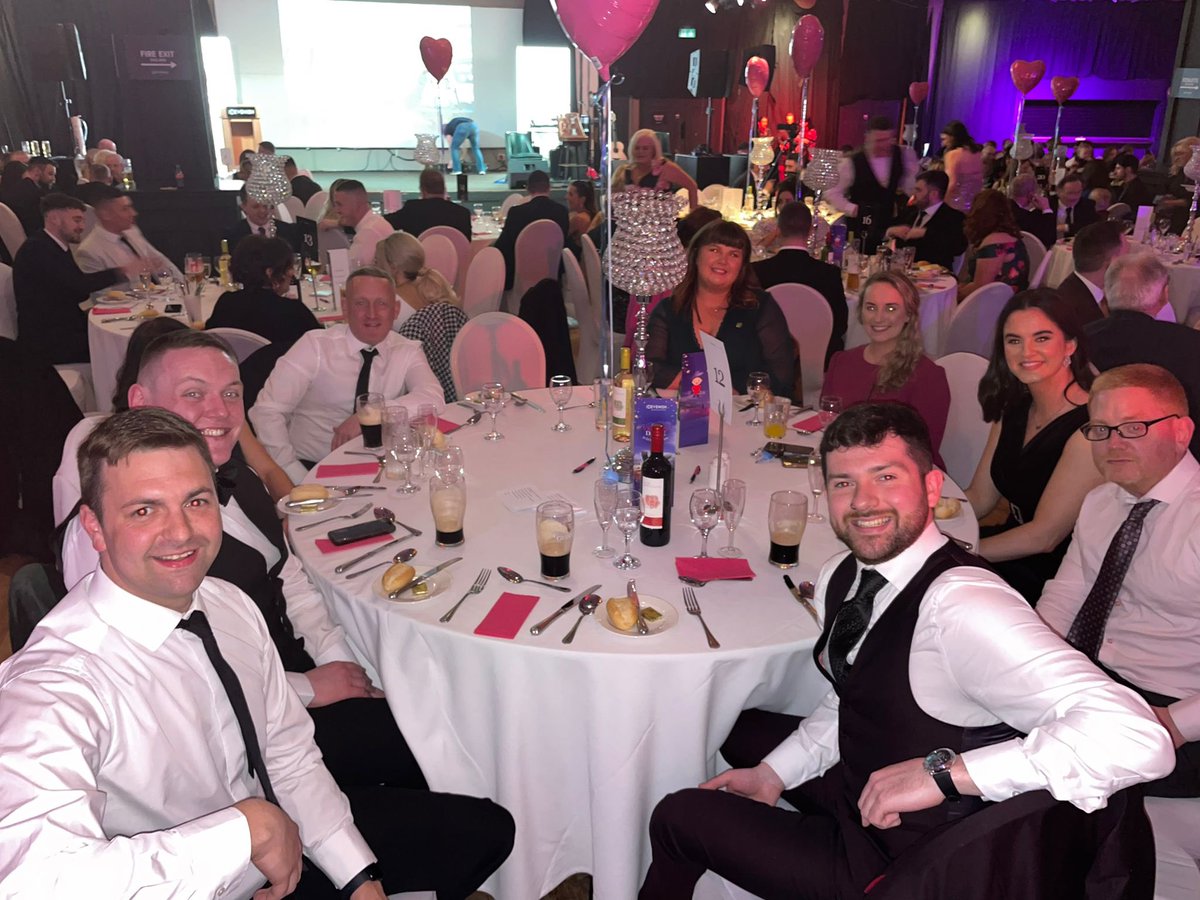 Pictiúr ó twitter.com