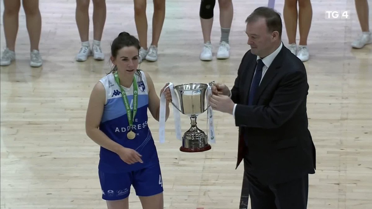 Pictiúr ó twitter.com